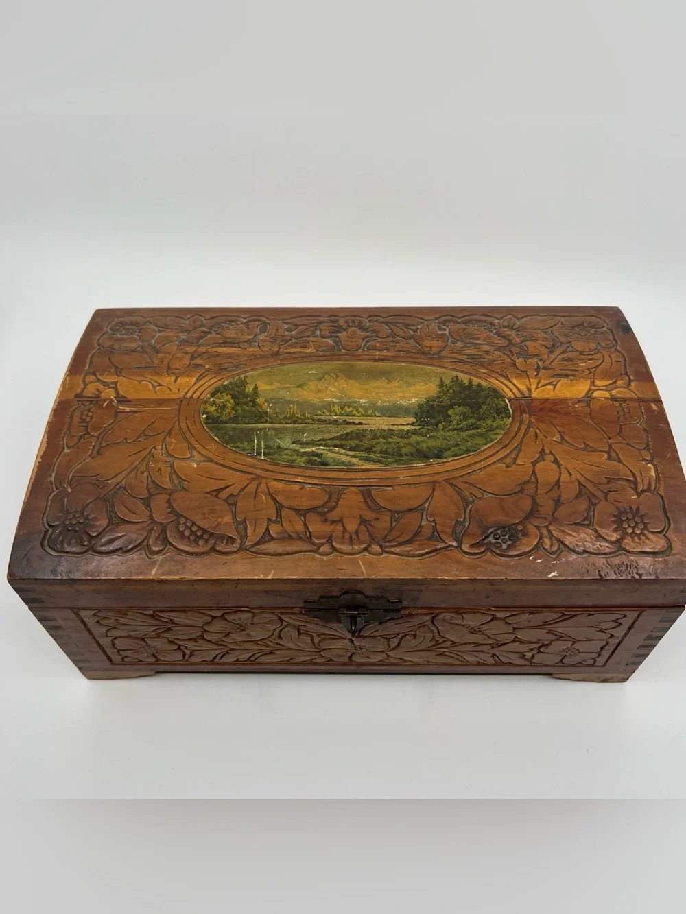 Vintage wooden carved jewelry keepsake box with mirror